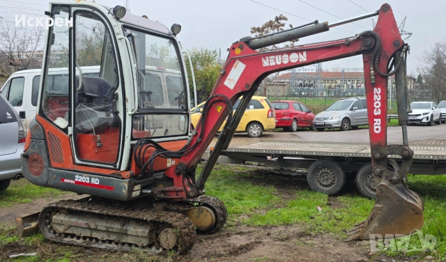 Мини багер 2т. Топ състояние! 