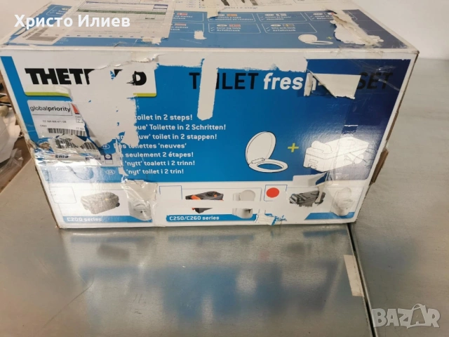 Преносима химическа тоалетна за кемпер Thetford Fresh Up Set C220, снимка 3 - Други стоки за дома - 53175899