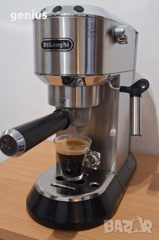 Кафемашина Делонги  Delonghi dedica 