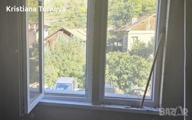 Къща с двор- с. Голямо Белово, снимка 3 - Къщи - 54014519