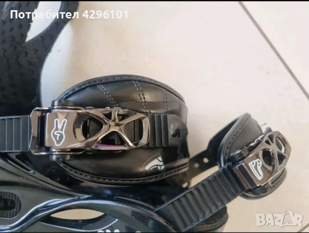 Дамски сноуборд автомати Burton Citizen M , снимка 5 - Зимни спортове - 49282316