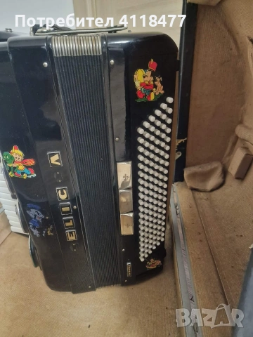 Чешки акордеон DELICIA choral 120 баса, снимка 3 - Акордеони - 53716711