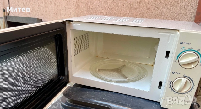 Микровълнова фурна-Diplomat DPL171M, снимка 2 - Микровълнови - 54124805