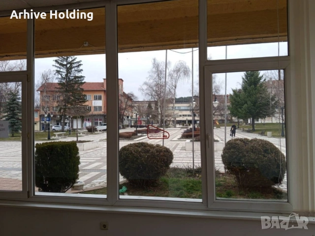 Самоков Площад централен, снимка 2 - Магазини - 53962234