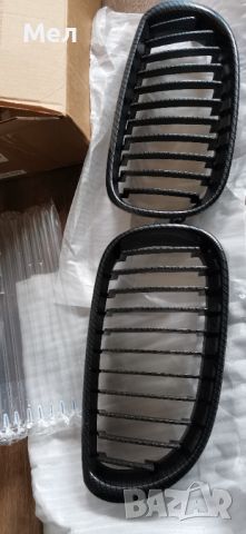 Карбонови решетки (бъбреци) за БМВ Е60 Е61, снимка 1 - Части - 45512360