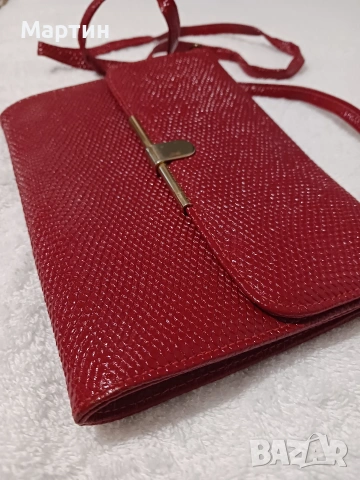 Лачена чантичка, снимка 5 - Чанти - 53660706