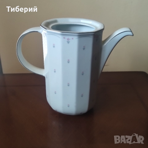 Порцеланов чайник, снимка 6 - Аксесоари за кухня - 52050755