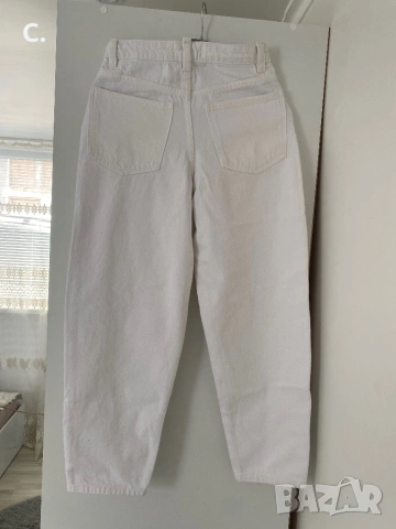 Дамски дънки тип балон, снимка 2 - Дънки - 53176146