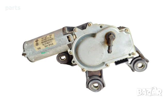 Моторче Задна Чистачка VW Голф 4 N:150 (2)
- Ауди A3 8L
- 1J6955711B