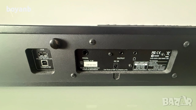 Електронно пиано Roland F-20, снимка 3 - Друга електроника - 54090801