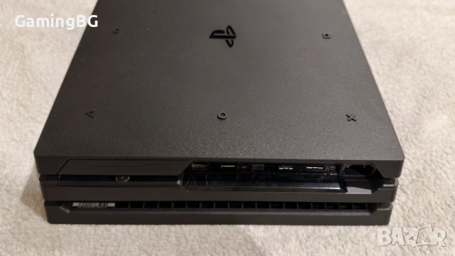 отличен Playstation 4 Pro 1000 Gb , снимка 2 - PlayStation конзоли - 53697072