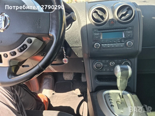 Nissan Qashqai, снимка 11 - Автомобили и джипове - 50712596