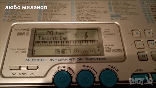 Синтезатор CASYO LK-220, светеща клавиши, снимка 2 - Синтезатори - 45768453