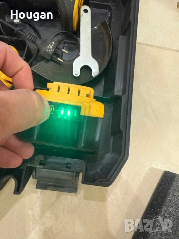 Ъглошлайф на батерии 125мм, снимка 4 - Ъглошлайфи - 54298439