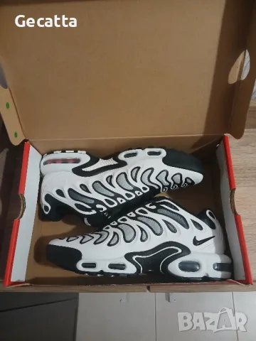 Nike Air Max Plus Drift, снимка 1 - Маратонки - 48803707