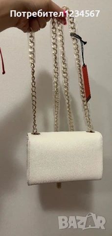 Нова чанта Valentino, намалена от 190 лв с етикет, снимка 3 - Чанти - 51032638