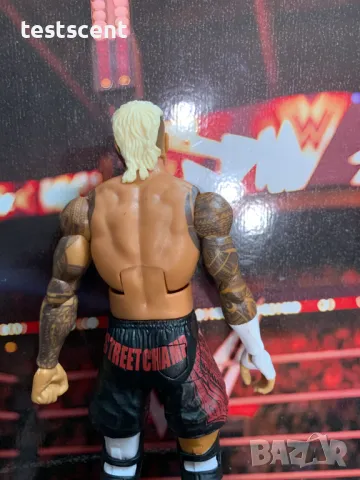 Екшън фигура WWE Solo Sikoa Bloodline Соло Сикоа Elite Mattel играчка figure, снимка 10 - Колекции - 49511478