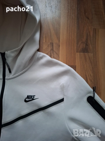 Nike Tech Fleece , снимка 8 - Спортни дрехи, екипи - 52692445