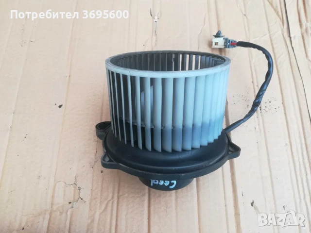 Kia Ceed Киа Сийд Сиид радиатор вентилатор моторче мотор реостат парно, снимка 6 - Части - 53859052