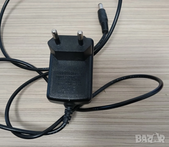:Зарядни устройства-адаптери,разни, снимка 9 - Оригинални зарядни - 52397350