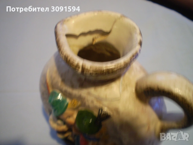 Винтидж декантер Goebel, керамична бутилка  , момче, целелува момичеуващо момиче, снимка 9 - Антикварни и старинни предмети - 53100353