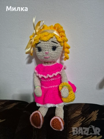 Кукла - ръчно изработена играчка