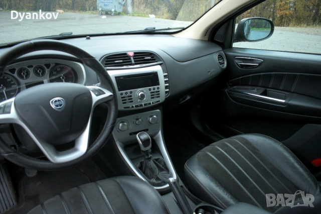Lancia Delta III 2008 1.4 Turbo, снимка 11 - Автомобили и джипове - 53064661