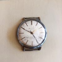 Швейцарски часовник GOLDA 2390 работещ, снимка 2 - Антикварни и старинни предмети - 45225900