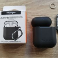 Spigen Airpods silicone Case , снимка 1 - Bluetooth слушалки - 45131045