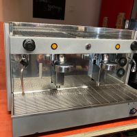 Професионална кафе машина Futurema и кафемелачка, снимка 2 - Кафе машини - 45418511