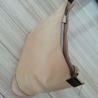 Италианска кожена чанта, снимка 4 - Чанти - 44993220