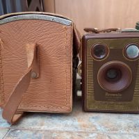 Четири стари фотоапарата, снимка 3 - Антикварни и старинни предмети - 45180900