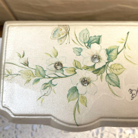 Красива кутия за бижута от Италия, с маркировка, снимка 4 - Антикварни и старинни предмети - 45061714
