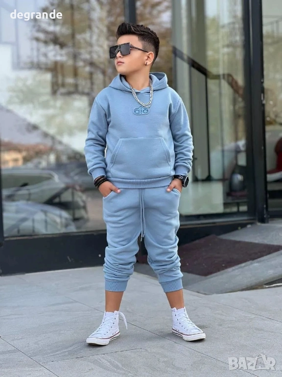 Ватиран Спортен Екип Alo    3  4  6  8  10  12 г.  , снимка 1