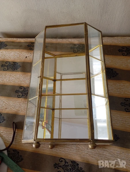 Винтидж шкаф,кутия, снимка 1