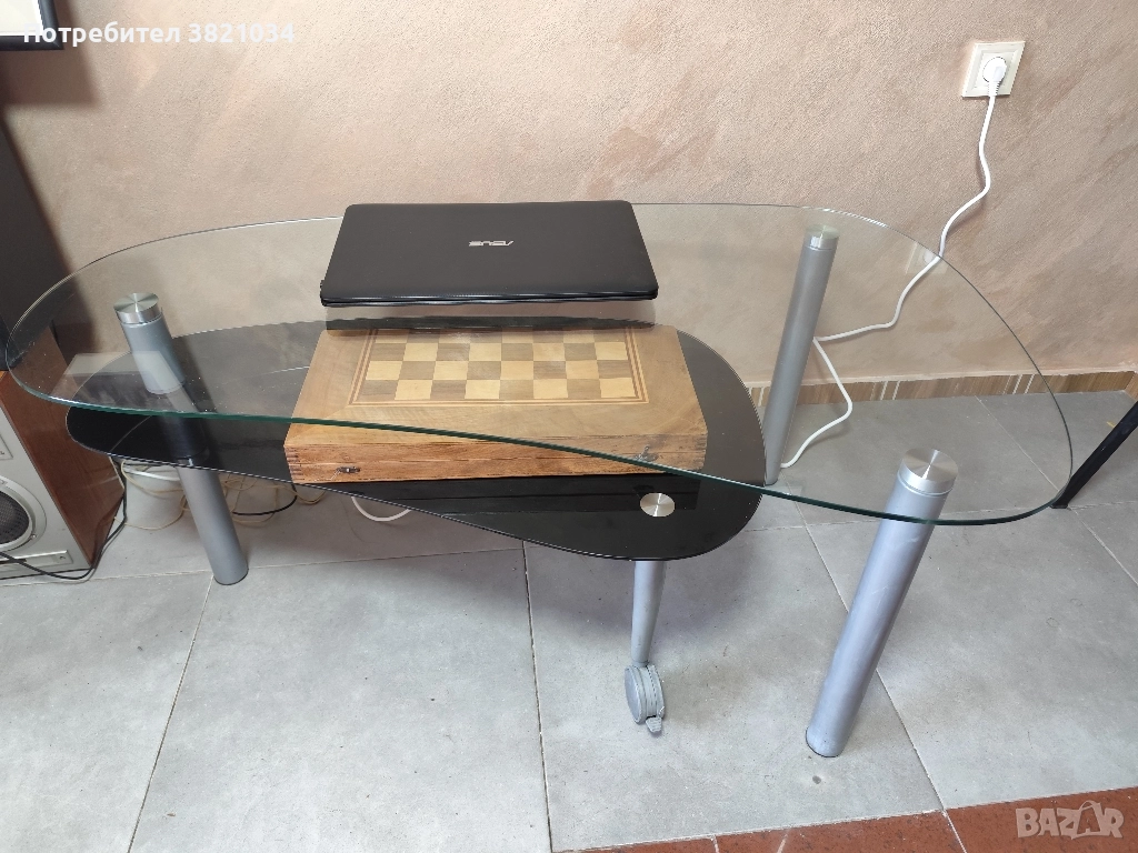 Стъклена маса, снимка 1