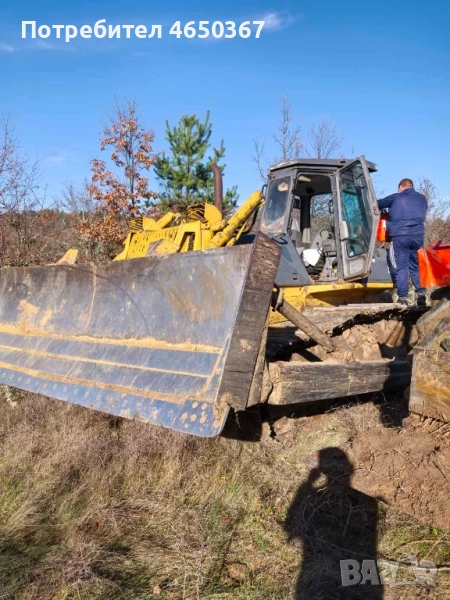 Булдозер Komatsu, снимка 1