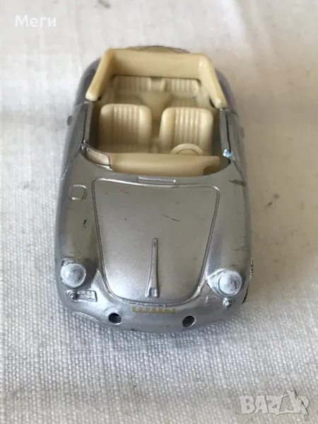 Колекционерска Количка Welly Porsche 356B – Колекционерски Модел, снимка 1