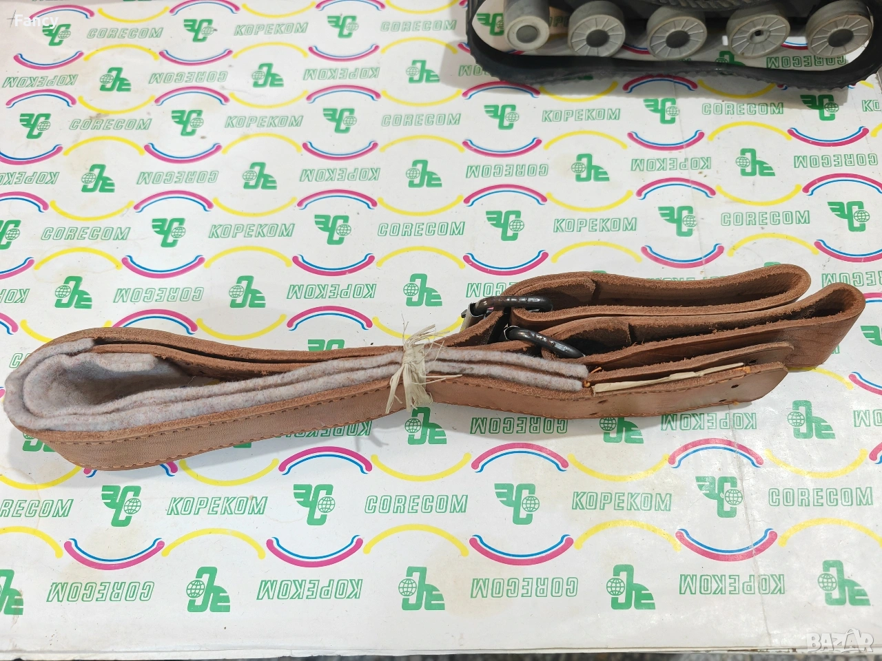 Кожени колани, ремъци за лозарски пръскачка, снимка 1