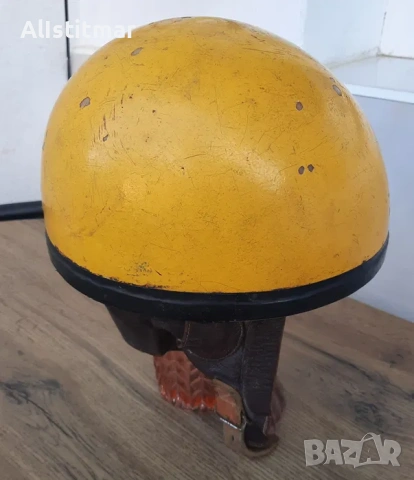 Ретро каска за мотоциклет, жълт цвят, снимка 5 - Антикварни и старинни предмети - 53048701