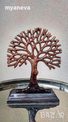 "Дървото на живота" , метална скулптура 
