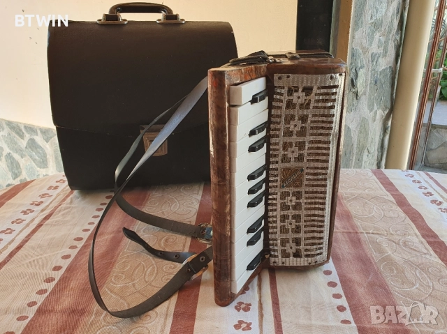 Ретро - Акордеон Малыш Ц2ЗР50 – СССР !, снимка 4 - Акордеони - 51784478