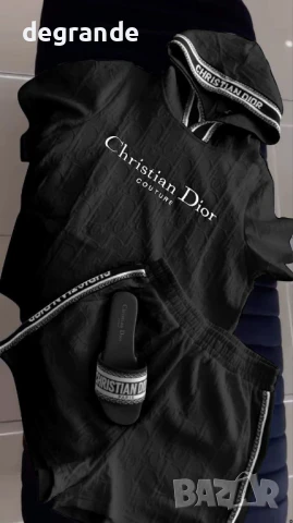 Дамски луксозен комплект CHRISTIAN DIOR ВИДЕО НА МОДЕЛА, снимка 4 - Спортни екипи - 51304495