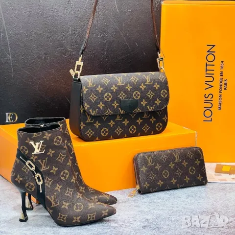 дамски комплект чанта, боти на ток и портмоне louis vuitton , снимка 1 - Чанти - 47991256