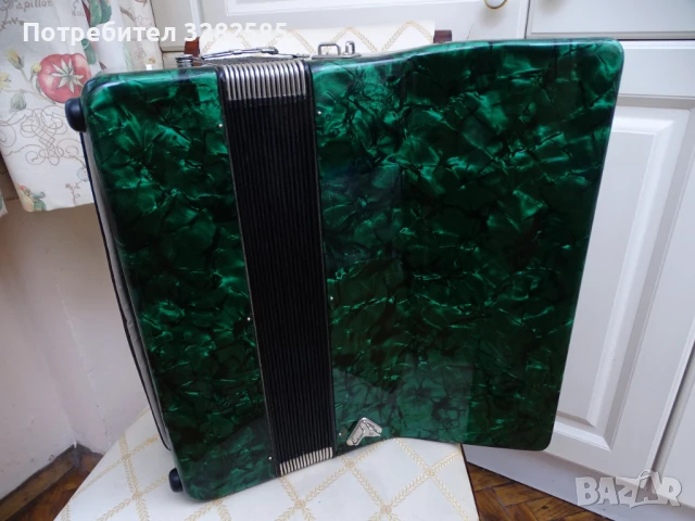 Акордеон Велтмайстер 60 баса, снимка 11 - Акордеони - 51179646