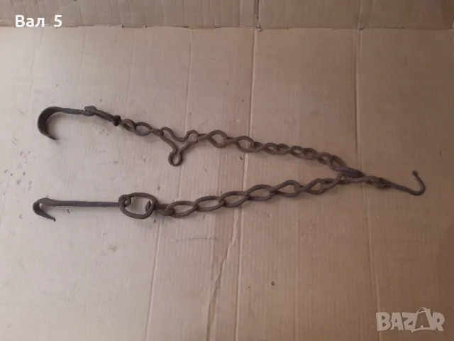 Стара верига за огнище от ковано желязо , здрава