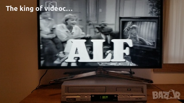 Видеокасета записи от Канал 1 : "Пришълци 86г. ", "Алф", " Елвис" VHS, снимка 8 - Други жанрове - 53185859