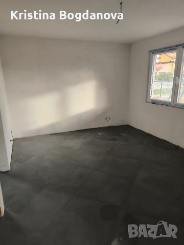 Продавам къща в с. Стъргел на 45 минути от София, снимка 2 - Къщи - 52415969