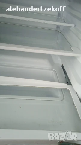 Малък хладилник за вграждане BEKO BU 1153 HCN 82.00 см, снимка 8 - Хладилници - 51249579