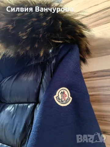 Оригинална парка на Moncler , снимка 2 - Палта, манта - 48027289